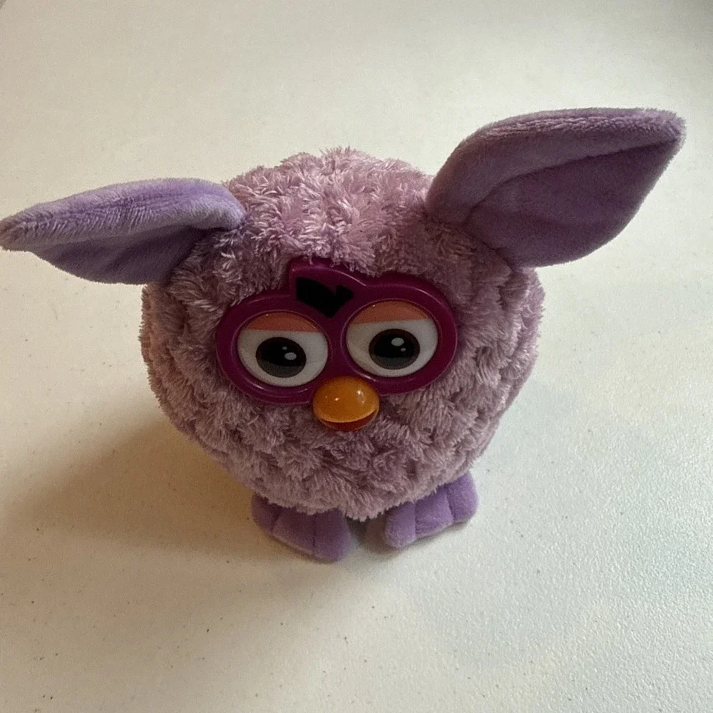 2005 Hasbro Tiger Electronics Purple Furby‎ Plush Toy Tested Works